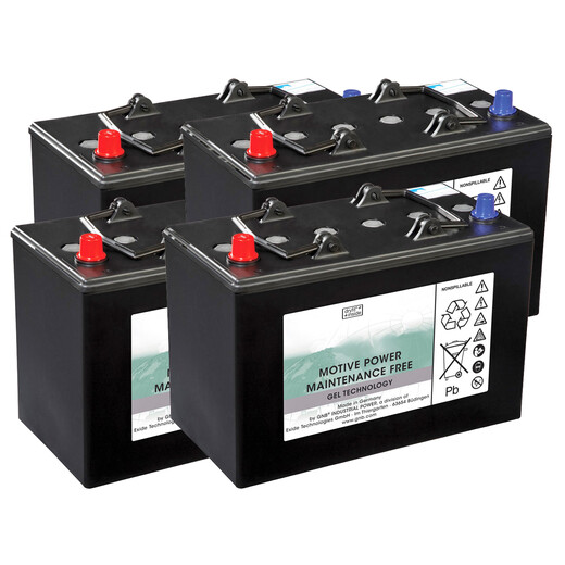 4 x batteries gel à 4 x 6 V / 180 Ah, (avec câble de connexion) | © cleanfix